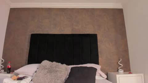 Snapshot of gemarodriguez_ chatting on 02/27/25, 05:45 Gemma online show from 02/27/25, 05:45