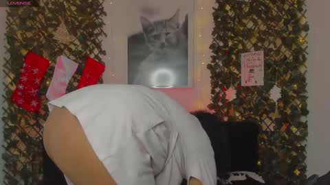 Geminis online show from 01/05/25, 01:45