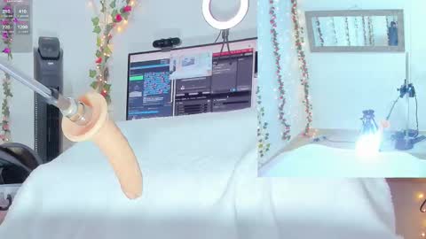 Genesis online show from 11/01/25, 09:22