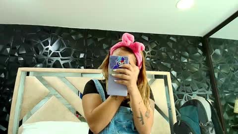  Genessis and David  online show from 09/21/25, 03:30