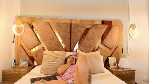  Genessis and David  online show from 09/28/25, 04:40