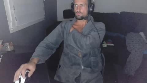 Edouard online show from 11/21/25, 10:19