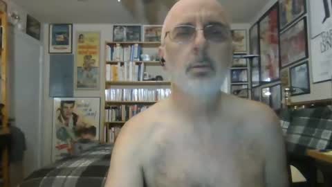 Snapshot of gentcallr chatting on 12/07/24, 09:55 Steve online show from 12/07/24, 09:55