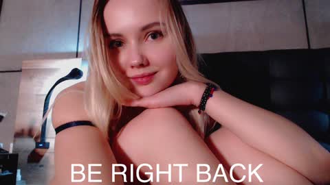 Snapshot of gentleflower23 chatting on 01/17/25, 11:40 Tanya online show from 01/17/25, 11:40