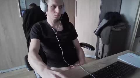 Gentlaman online show from 02/24/25, 03:42