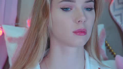 Snapshot of gentlerossi chatting on 01/15/25, 03:18 GentleRossi online show from 01/15/25, 03:18