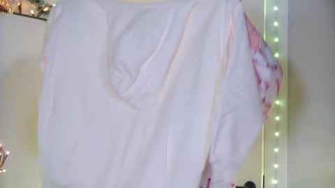 GentleRossi online show from 11/19/25, 06:41