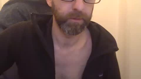 Snapshot of geon2xx chatting on 12/26/24, 04:04 Geon online show from 12/26/24, 04:04