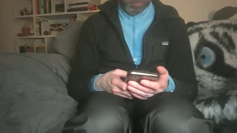 Snapshot of geon2xx chatting on 03/12/25, 12:53 Geon online show from 03/12/25, 12:53