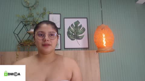 Snapshot of george_jonnes69 chatting on 01/23/25, 10:22 Geo J online show from 01/23/25, 10:22