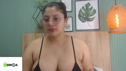 Snapshot of george_jonnes69 chatting on 01/31/25, 10:20 Geo J online show from 01/31/25, 10:20
