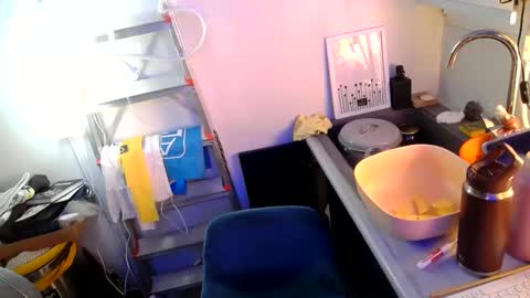 Snapshot of georgempt chatting on 02/05/25, 06:04 georgempt online show from 02/05/25, 06:04