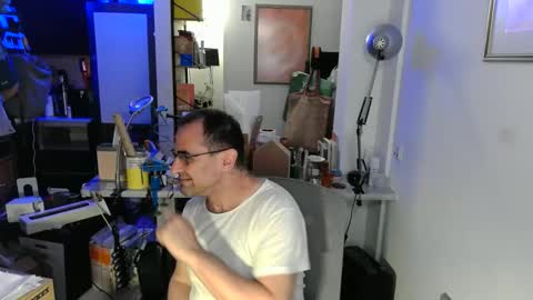 Snapshot of georgempt chatting on 02/15/25, 02:26 georgempt online show from 02/15/25, 02:26