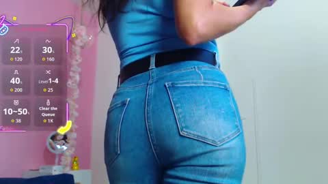 Snapshot of georginabianco chatting on 09/19/25, 12:06 Georgi online show from 09/19/25, 12:06