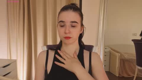 My name is Kelly online show from 11/09/25, 03:05