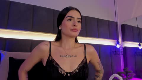 Kendal  online show from 02/07/25, 10:52