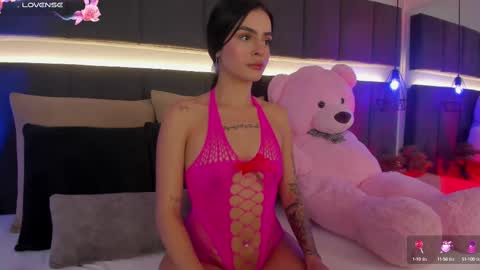 Kendal  online show from 02/19/25, 11:25