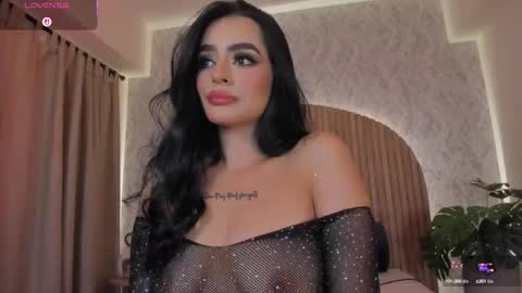 Kendal  online show from 10/07/25, 06:16