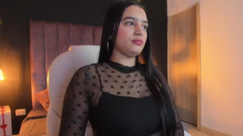 Geraldine Curve  online show from 02/04/25, 12:00