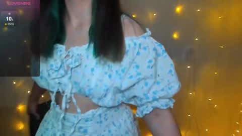 Snapshot of gerda_bloempje chatting on 12/30/24, 06:05 Gerda online show from 12/30/24, 06:05