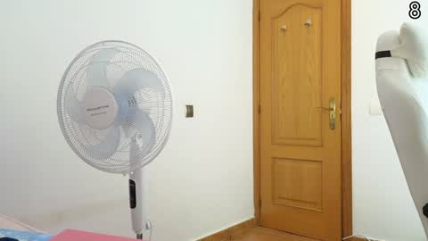 Nadine online show from 12/10/24, 11:19