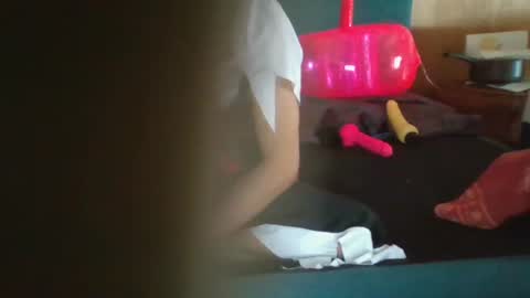 yessiyou online show from 12/26/24, 12:27