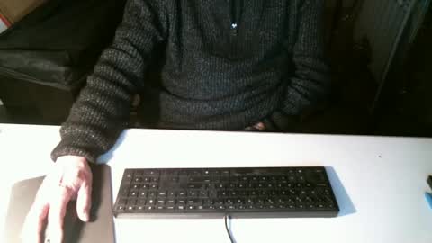 Snapshot of getz62 chatting on 01/14/25, 11:16 getz62 online show from 01/14/25, 11:16