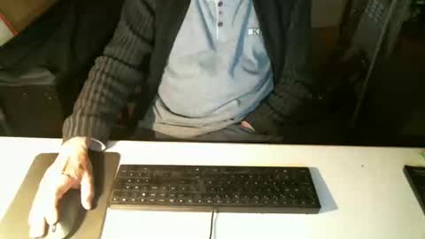 Snapshot of getz62 chatting on 01/31/25, 08:43 getz62 online show from 01/31/25, 08:43