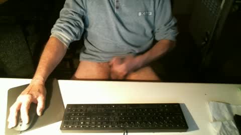 Snapshot of getz62 chatting on 02/04/25, 10:55 getz62 online show from 02/04/25, 10:55