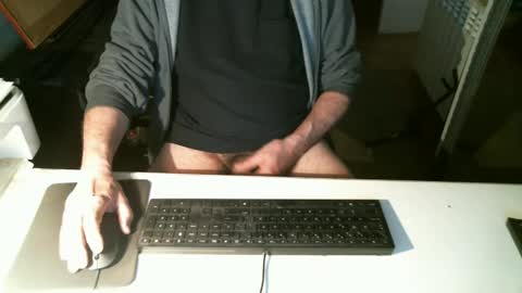 Snapshot of getz62 chatting on 02/17/25, 08:52 getz62 online show from 02/17/25, 08:52