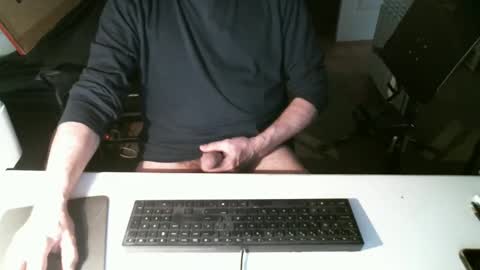 Snapshot of getz62 chatting on 03/08/25, 11:58 getz62 online show from 03/08/25, 11:58