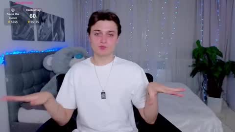 Alex online show from 10/22/25, 09:20