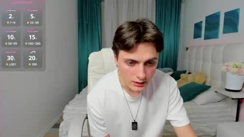 Alex online show from 10/24/25, 06:37