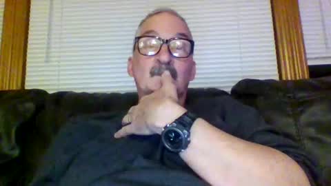 Snapshot of ghost2534 chatting on 12/19/24, 06:23 ghost2534 online show from 12/19/24, 06:23