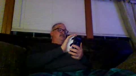 Snapshot of ghost2534 chatting on 01/10/25, 02:35 ghost2534 online show from 01/10/25, 02:35