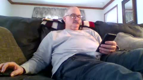 Snapshot of ghost2534 chatting on 02/26/25, 10:09 ghost2534 online show from 02/26/25, 10:09