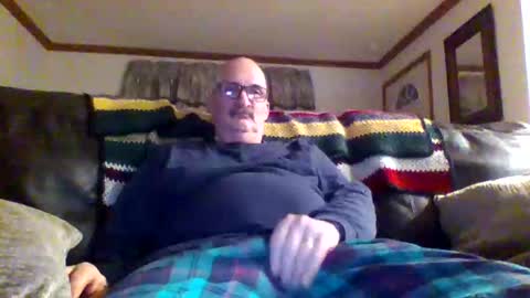 Snapshot of ghost2534 chatting on 03/11/25, 02:43 ghost2534 online show from 03/11/25, 02:43