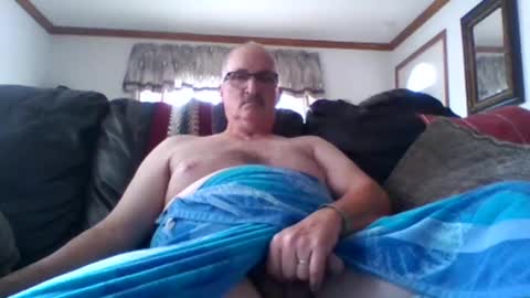 Snapshot of ghost2534 chatting on 09/24/25, 01:47 ghost2534 online show from 09/24/25, 01:47