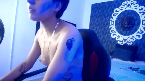 Your Girl  online show from 10/31/25, 05:52