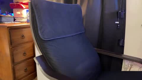 Snapshot of ghostdaddy9 chatting on 11/22/25, 04:33 big boy ghost face online show from 11/22/25, 04:33