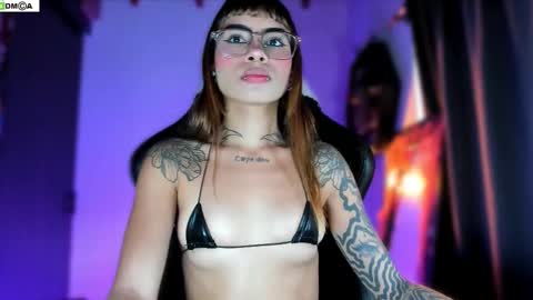 Sara online show from 11/11/25, 07:47