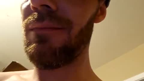 ghuntz22 online show from 10/31/25, 07:15