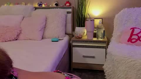 Snapshot of gia_blu chatting on 09/16/25, 11:11 Bianca online show from 09/16/25, 11:11