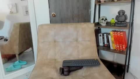 GIA online show from 10/20/25, 07:36