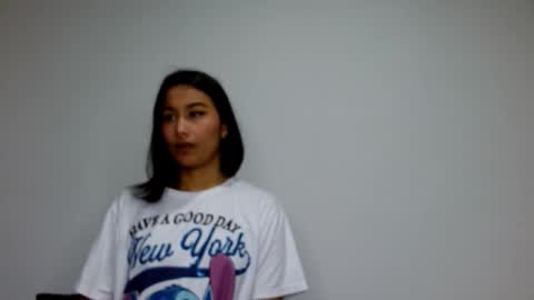 Gia Lee online show from 10/08/25, 03:26