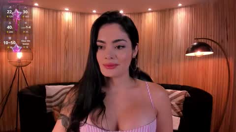 Snapshot of giaferrera_ chatting on 11/30/25, 05:06 Gia Ferrera online show from 11/30/25, 05:06