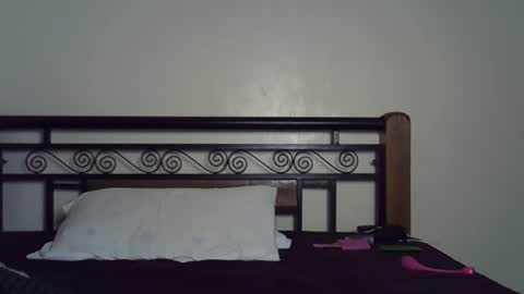 Snapshot of giannah01 chatting on 10/29/25, 10:22 Giannah online show from 10/29/25, 10:22