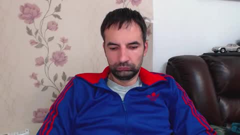 Gianni online show from 11/17/25, 09:48