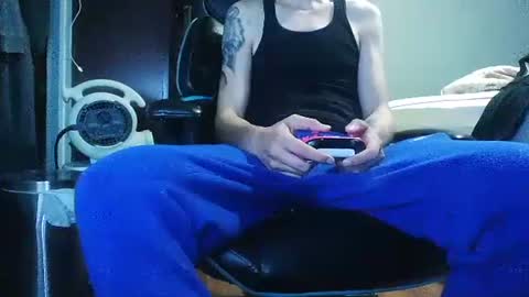 giantdick4u1991 online show from 09/18/25, 08:33