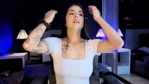 Gia online show from 10/26/25, 02:34